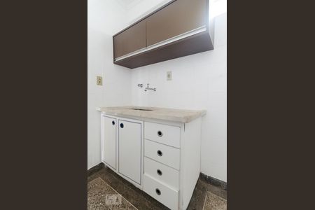 Cozinha de kitnet/studio à venda com 1 quarto, 38m² em Taquaral, Campinas
