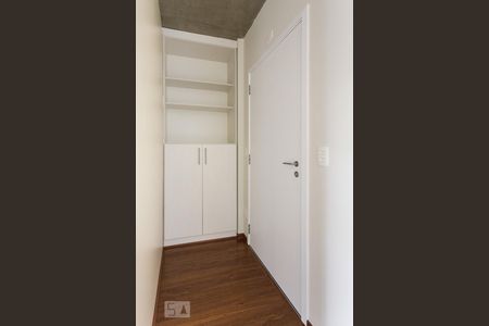 Entrada social de kitnet/studio para alugar com 1 quarto, 35m² em Vila Olímpia, São Paulo