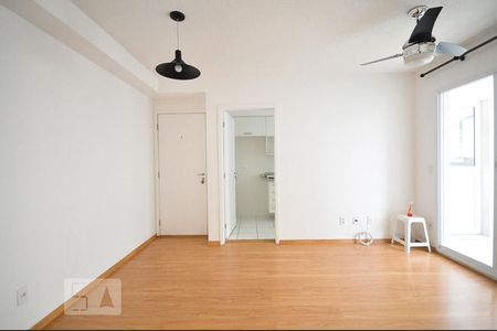 sala de apartamento para alugar com 2 quartos, 61m² em Jardim das Vertentes, São Paulo