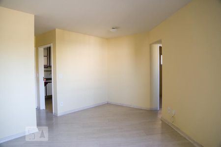 Sala de apartamento para alugar com 3 quartos, 77m² em Jabaquara, São Paulo