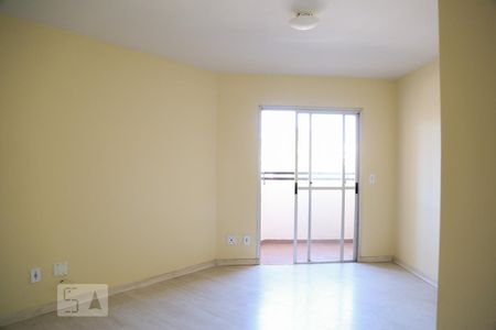 Sala de apartamento para alugar com 3 quartos, 77m² em Jabaquara, São Paulo