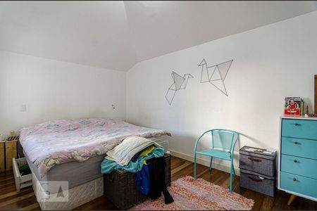 Casa à venda com 81m², 1 quarto e sem vaga Casa à venda com 81m², 1 quarto e sem vagaQuarto