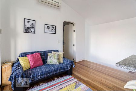 Casa à venda com 81m², 1 quarto e sem vaga Casa à venda com 81m², 1 quarto e sem vagaSala 2