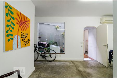 Sala de casa à venda com 1 quarto, 81m² em Pinheiros, São Paulo