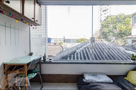 Casa à venda com 81m², 1 quarto e sem vaga Casa à venda com 81m², 1 quarto e sem vagaVaranda