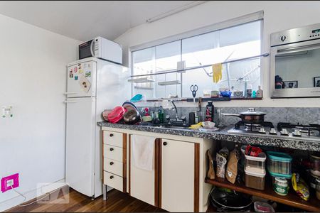 Casa à venda com 81m², 1 quarto e sem vaga Casa à venda com 81m², 1 quarto e sem vagaCozinha