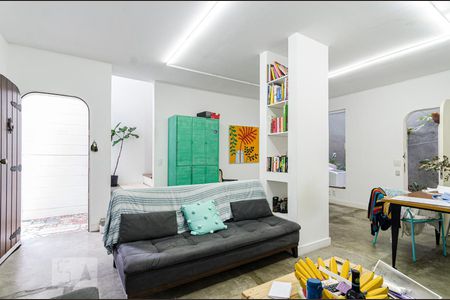 Sala de casa à venda com 1 quarto, 81m² em Pinheiros, São Paulo