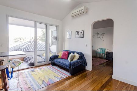 Casa à venda com 81m², 1 quarto e sem vaga Casa à venda com 81m², 1 quarto e sem vagaSala 2