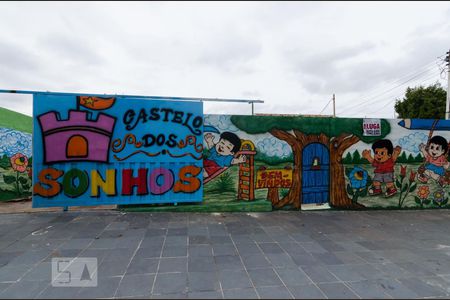 Casa à venda com 300m², 3 quartos e 3 vagas Casa à venda com 300m², 3 quartos e 3 vagasFrente da casa