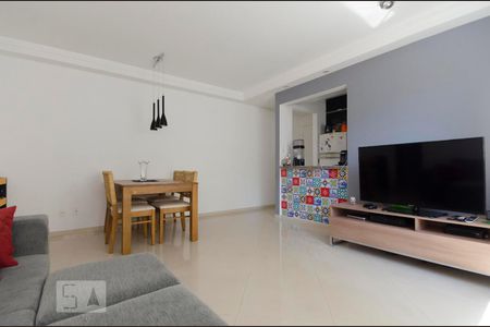Sala de apartamento para alugar com 2 quartos, 60m² em Vila Anglo Brasileira, São Paulo