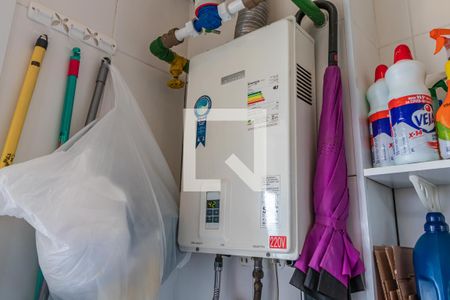 Apartamento à venda com 85m², 2 quartos e 2 vagas Apartamento à venda com 85m², 2 quartos e 2 vagasDetalhe da Área de serviço