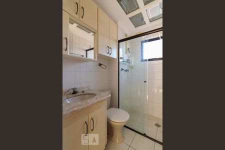Banheiro Social de apartamento à venda com 2 quartos, 65m² em Silveira, Santo André