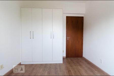 Quarto 1 de apartamento à venda com 3 quartos, 121m² em Taquaral, Campinas