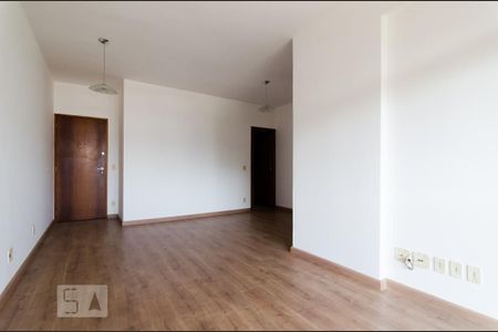 Sala de apartamento à venda com 3 quartos, 121m² em Taquaral, Campinas