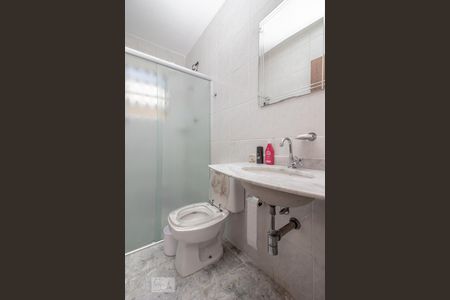 Banheiro 1 de casa à venda com 4 quartos, 144m² em Vila Monumento, São Paulo