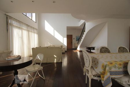 Sala de apartamento à venda com 4 quartos, 290m² em Vila Suzana, São Paulo