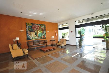 Hall social de apartamento à venda com 4 quartos, 290m² em Vila Suzana, São Paulo