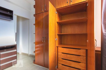 Quarto - Armários de apartamento à venda com 1 quarto, 33m² em Botafogo, Campinas
