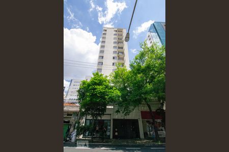 Fachada de apartamento para alugar com 2 quartos, 90m² em Itaim Bibi, São Paulo