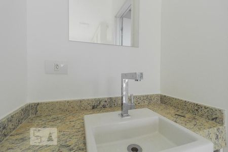 Banheiro de apartamento para alugar com 1 quarto, 40m² em Vila Formosa, São Paulo