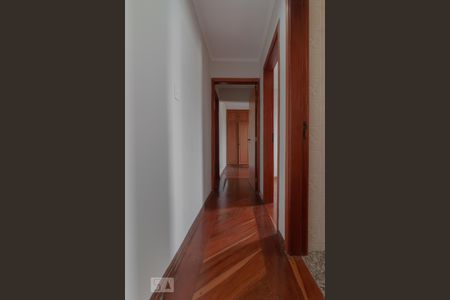 Corredor de apartamento para alugar com 2 quartos, 85m² em Aclimação, São Paulo