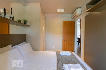 Quarto 1 de apartamento para alugar com 2 quartos, 64m² em Vila Olímpia, São Paulo