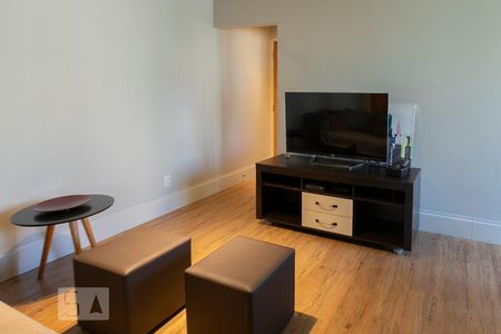 Sala de apartamento para alugar com 2 quartos, 64m² em Vila Olímpia, São Paulo