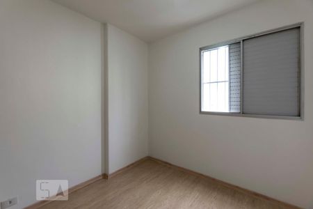 Quarto 1 de apartamento para alugar com 2 quartos, 60m² em Parque Imperial, São Paulo