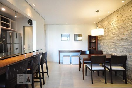 sala de apartamento para alugar com 2 quartos, 60m² em Vila Suzana, São Paulo