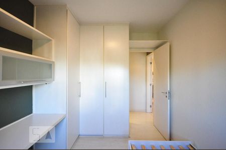 quarto de apartamento para alugar com 2 quartos, 60m² em Vila Suzana, São Paulo