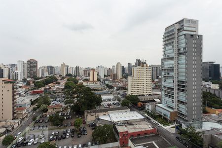 Vista de apartamento para alugar com 3 quartos, 97m² em Itaim Bibi, São Paulo