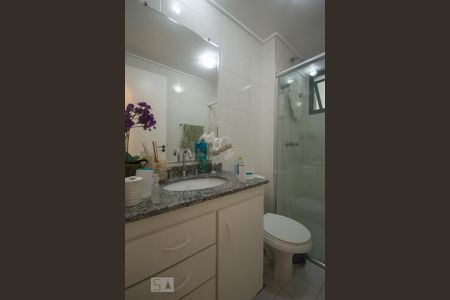 Banheiro de apartamento à venda com 3 quartos, 85m² em Vila Mascote, São Paulo