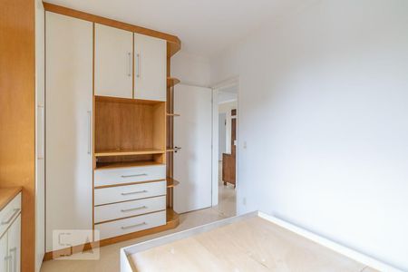 Quarto 1 de apartamento para alugar com 3 quartos, 67m² em Rudge Ramos, São Bernardo do Campo