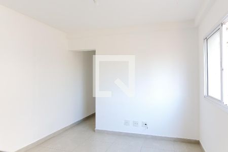 Sala de apartamento para alugar com 2 quartos, 51m² em Santa Teresinha, Santo André