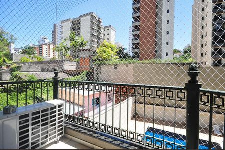 Vista de apartamento à venda com 3 quartos, 127m² em Real Parque, São Paulo