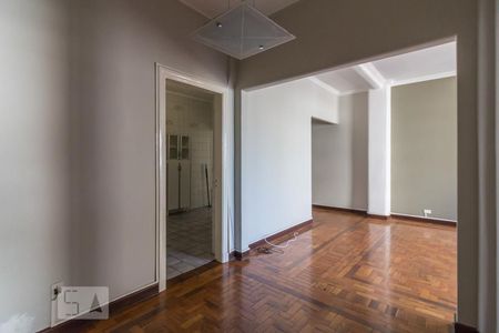 Sala de apartamento à venda com 2 quartos, 110m² em Bela Vista, São Paulo