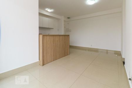 Sala de apartamento à venda com 2 quartos, 57m² em Sumaré, São Paulo