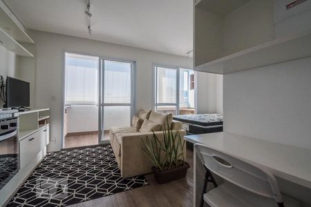 Sala de kitnet/studio para alugar com 1 quarto, 32m² em Santo Amaro, São Paulo