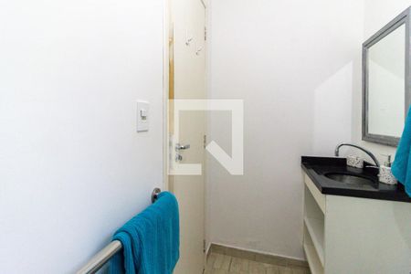 Banheiro de apartamento para alugar com 1 quarto, 45m² em Vila Mariana, São Paulo