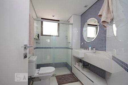 Banheiro de apartamento à venda com 3 quartos, 125m² em Vila Regente Feijó, São Paulo