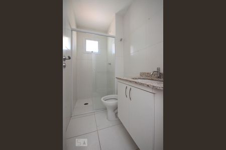 Banheiro de apartamento para alugar com 2 quartos, 51m² em Vila Prudente, São Paulo