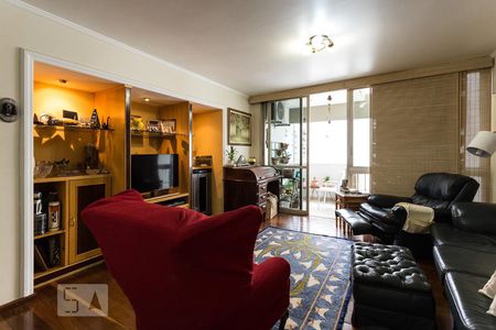 Sala de apartamento para alugar com 3 quartos, 127m² em Indianópolis, São Paulo