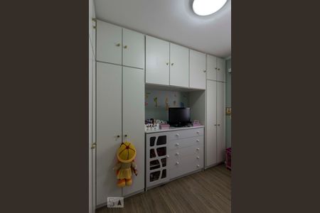 Quarto 1 (Armários) de apartamento à venda com 2 quartos, 70m² em Vila Moraes, São Paulo