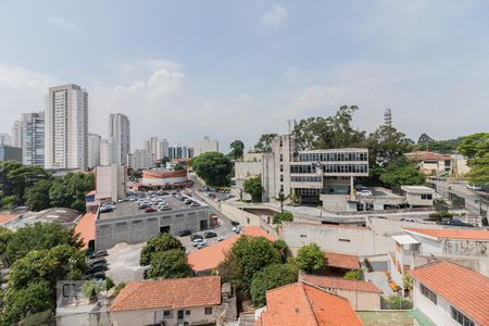 Vista da sala de apartamento à venda com 3 quartos, 120m² em Alto de Pinheiros, São Paulo