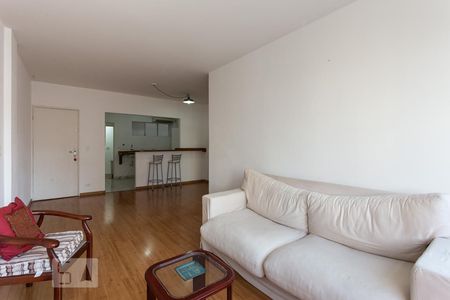 Sala de apartamento à venda com 3 quartos, 98m² em Vila Nova Conceição, São Paulo
