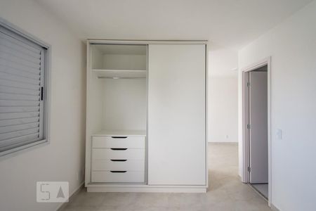 Quarto de apartamento à venda com 1 quarto, 41m² em Vila Alpina, Santo André