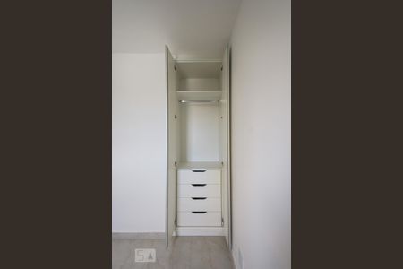 Quarto de apartamento à venda com 1 quarto, 41m² em Vila Alpina, Santo André