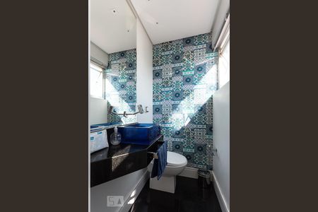 Lavabo de apartamento para alugar com 3 quartos, 100m² em Planalto Paulista, São Paulo