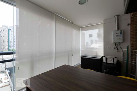 Varanda de kitnet/studio para alugar com 1 quarto, 38m² em Vila Mariana, São Paulo