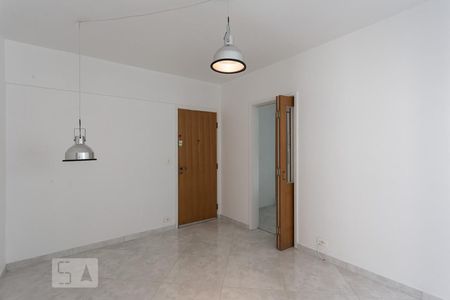 Sala de apartamento para alugar com 1 quarto, 46m² em Indianópolis, São Paulo